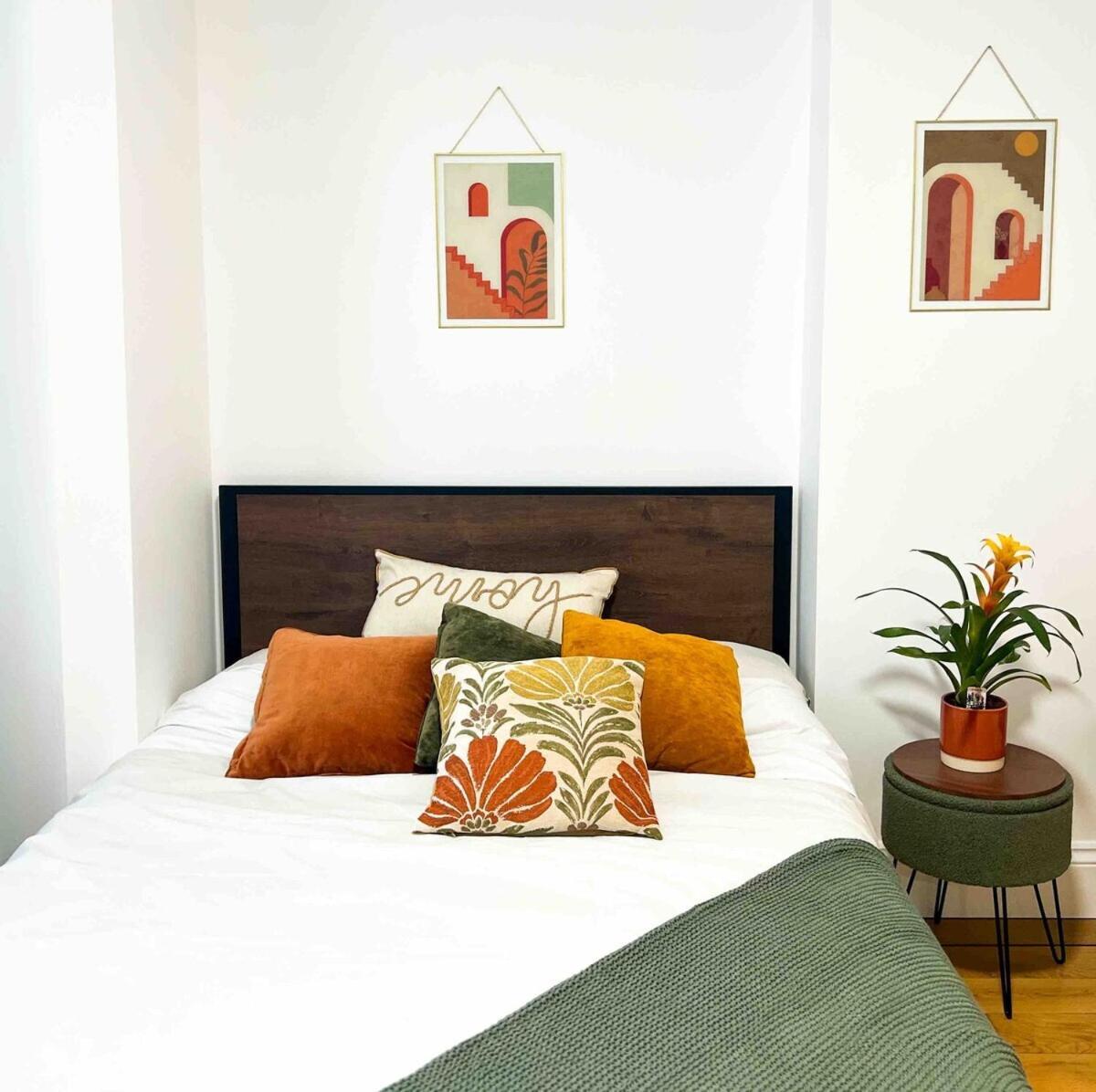 Zozy Happy Land Hotel London Kültér fotó